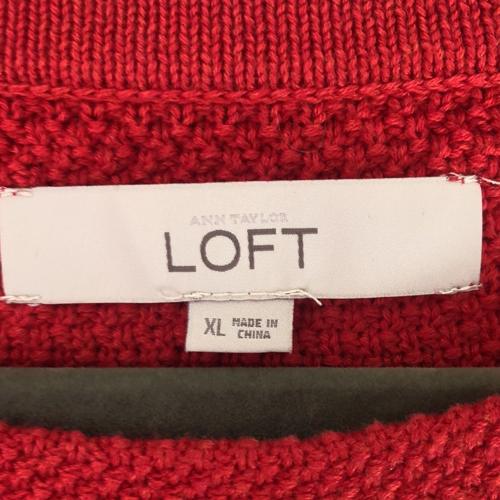 LOFT pullover sweater - Picture 2 of 4